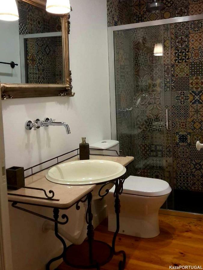 Pateo Boaventura In Bairro Alto * Lisboa